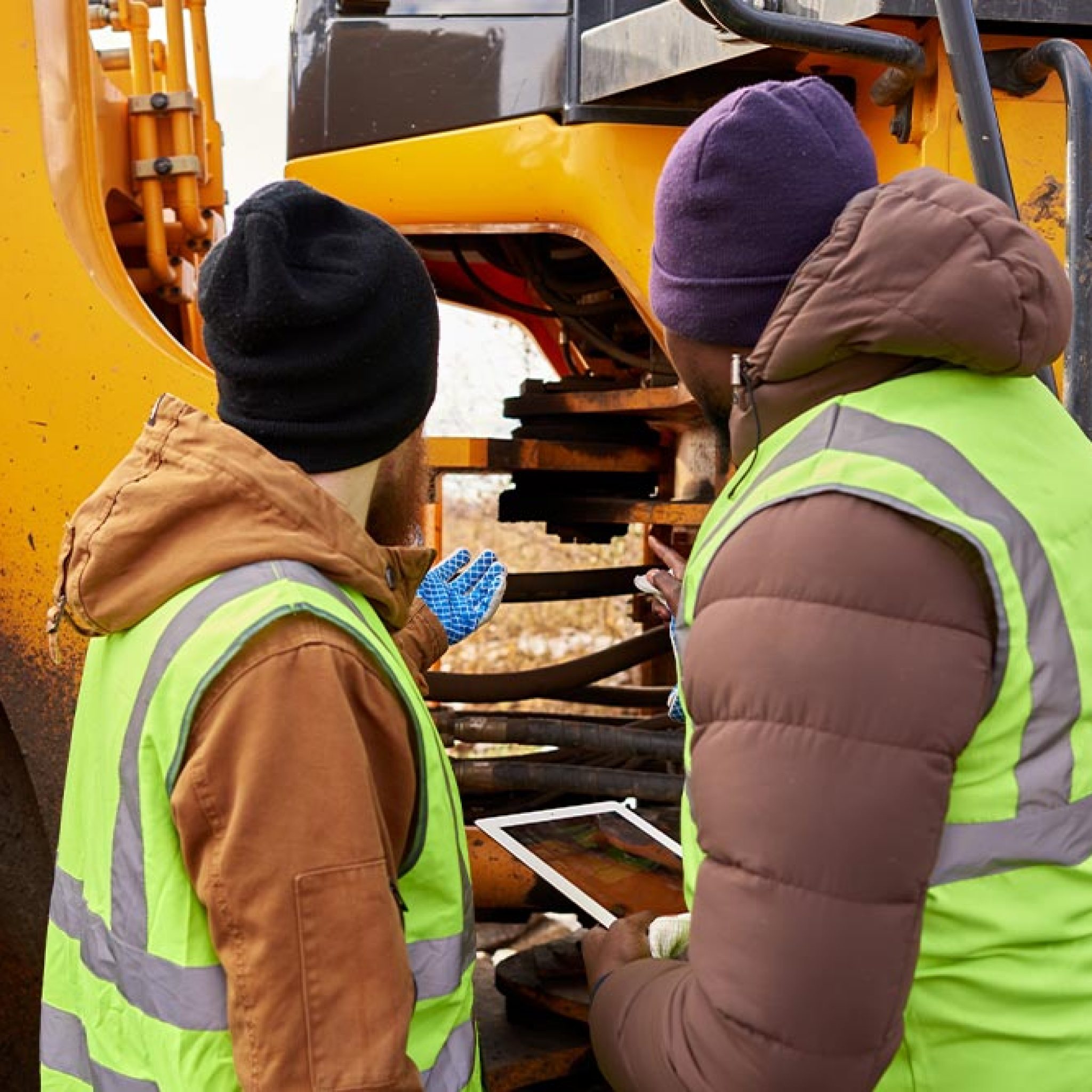 Rigid Vs Articulated Which Dump Truck Is Best For The Job Buy 